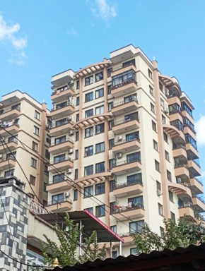 High rise 8th floor Apartment